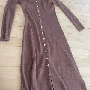 Long Sleeve Button-Front Ribbed Dress in Mauve